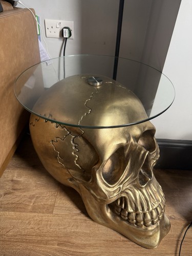 Gold skull and - gold,